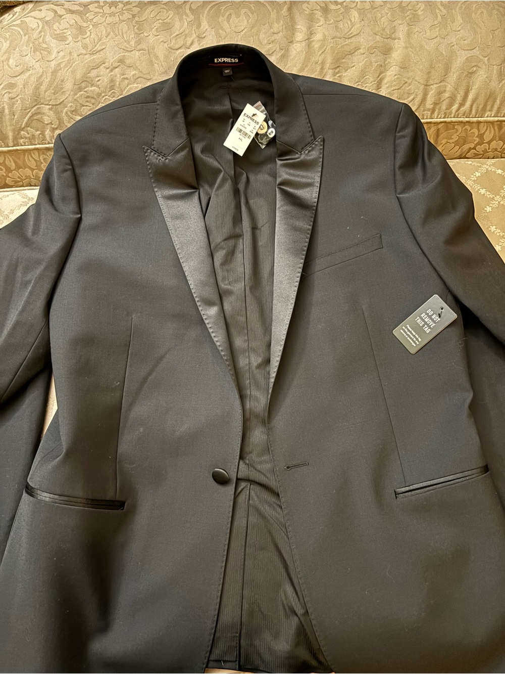 Express -Tuxedo Style Blazer-Black